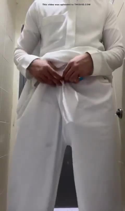 Arab Shows Dick
