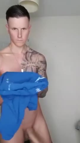 Athletic Stud Cumming In Boxer Briefs