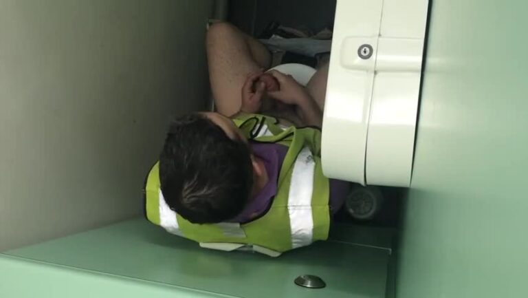 In Hiviz Wanking_1