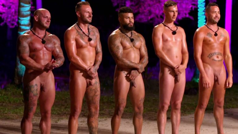 Naked In Tv Show Video_6