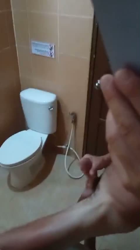Guy With Big Dick Wank_2