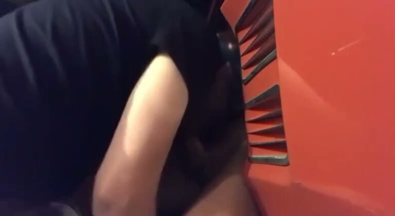 Wants Every Last Drop He Can Swallow＂ Pt
