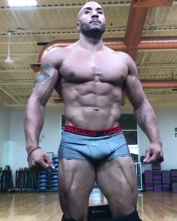 Athletic Muscle Video001