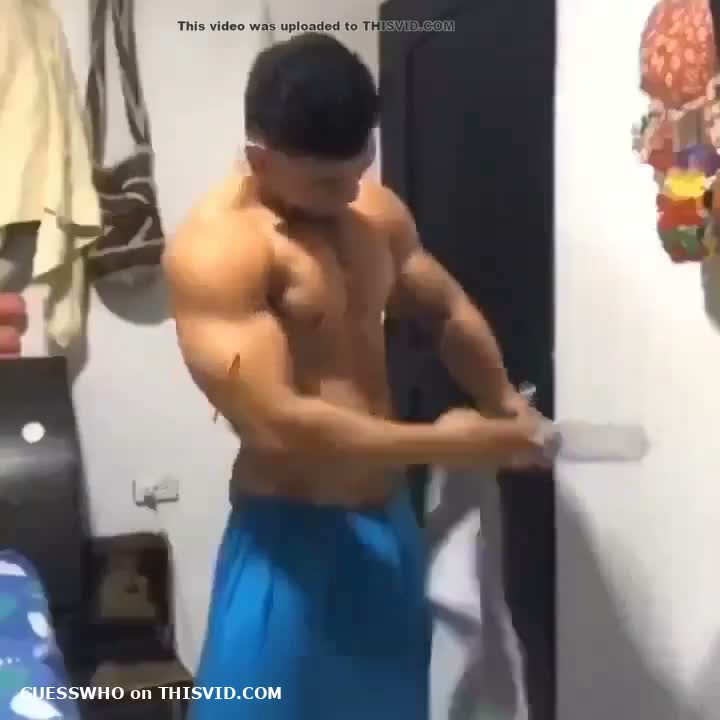 Let A Big Bulge Go To Waste Lol