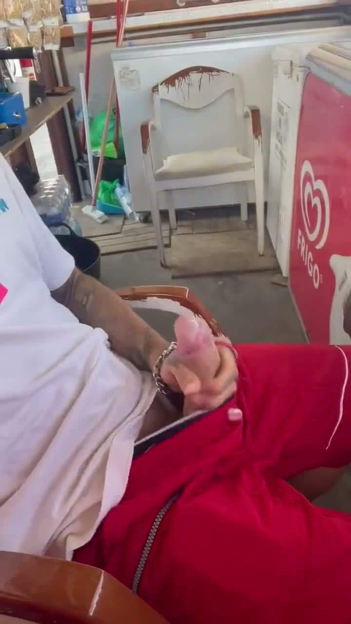 Tatted Thug Store Clerk Whips Out His Dick At Work